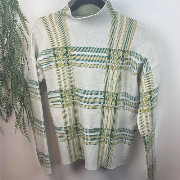 Tahari Sweaters - Tahari Green and Yellow Cowl Neck Sweater with Vintage Plaid Design. ( T 437)